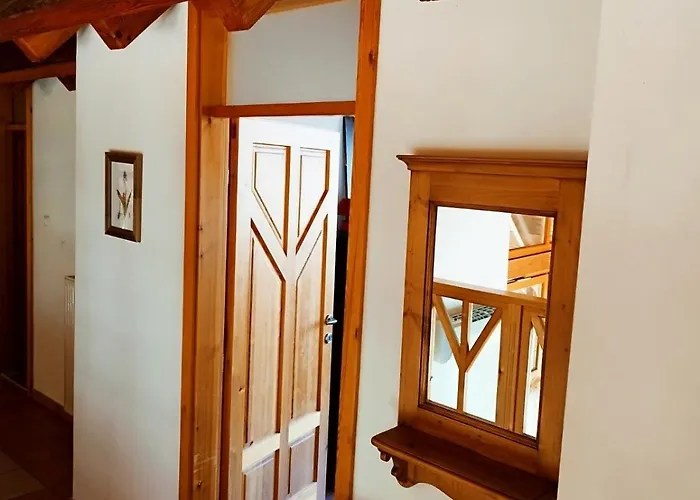 Kiskuti Vendeghaz בית הארחה 4*