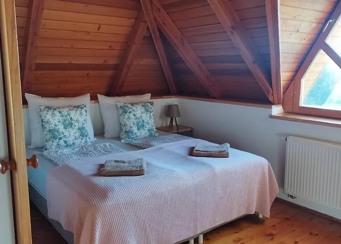 Kiskuti Vendeghaz 4*