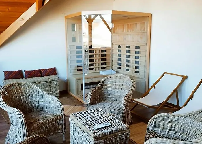 Kiskuti Vendeghaz 4* Monoszló